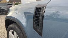 Land Rover Defender 3.0 D250 SE 110 5dr Auto Diesel Estate